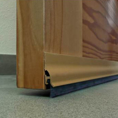 BURLETE ALUMINIO ADHESIVO LABIO 1,05MT ORO